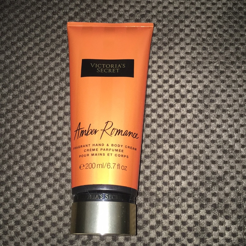 Amber Romance - VS Hand and Body Cream